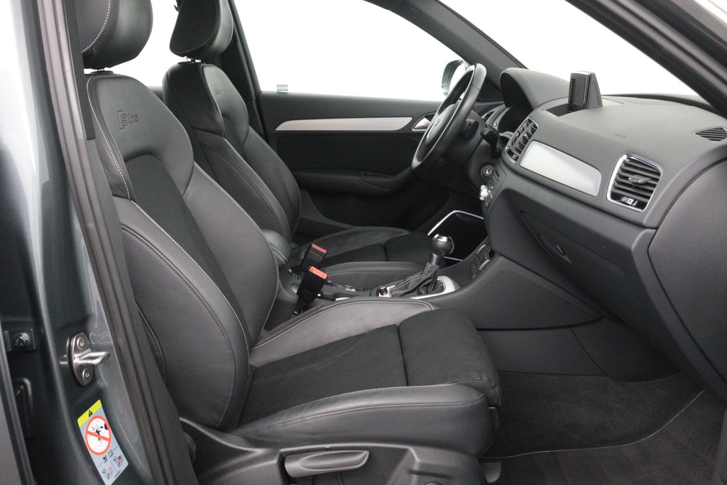 
Audi Q3 1.4 TFSI CoD Sport Advance Sport 2x S-line AANBIEDING!! ( NL-auto, Parkeerhulp V+A, Navi, StoelV, Cruise C, Etc) vol									