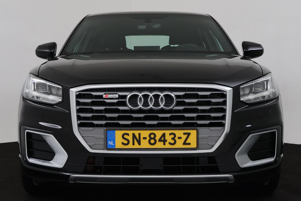 
Audi Q2 1.4 TFSI CoD Launch Edition (TREKHAAK, PARKEERSENSOREN, NAVIGATIE, STOELVERWARMING, GOED ONDERHOUDEN) vol									
