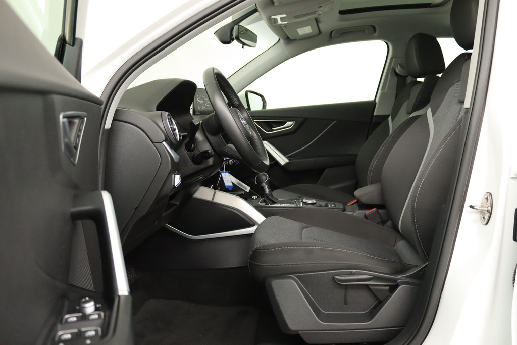 
Audi Q2 35 TFSI CoD Sport (PANORAMADAK, PARKEERSENSOREN, CRUISE, CLIMATE CONTROL, AUTOMAAT, NAVIGATIE, NL-AUTO, GOED ONDERHOUDEN) vol									