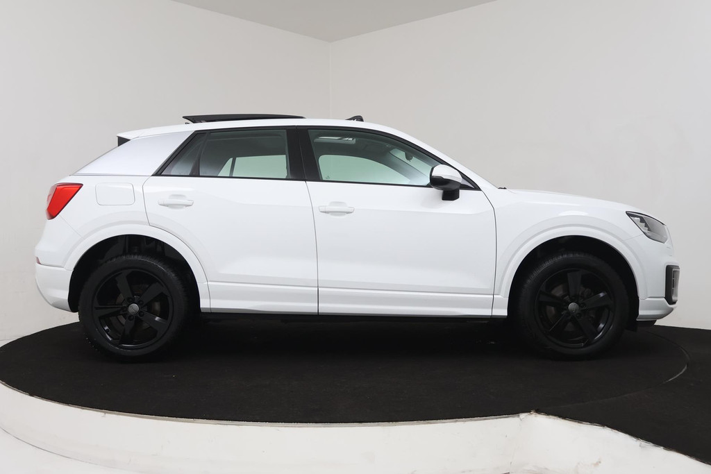 
Audi Q2 35 TFSI CoD Sport (PANORAMADAK, PARKEERSENSOREN, CRUISE, CLIMATE CONTROL, AUTOMAAT, NAVIGATIE, NL-AUTO, GOED ONDERHOUDEN) vol									