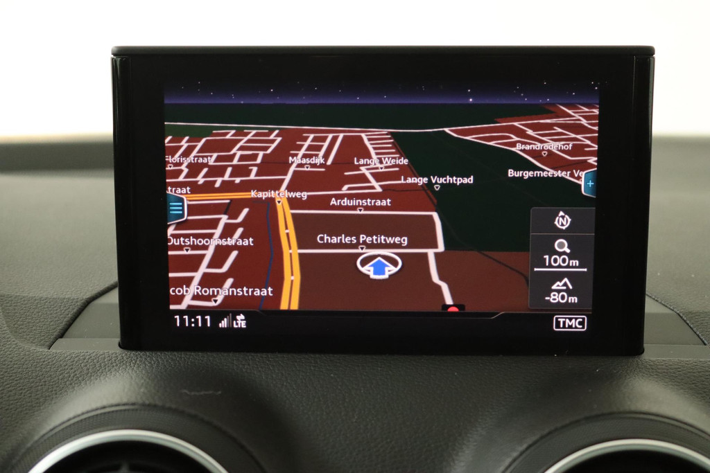 
Audi Q2 35 TFSI CoD Sport (PANORAMADAK, PARKEERSENSOREN, CRUISE, CLIMATE CONTROL, AUTOMAAT, NAVIGATIE, NL-AUTO, GOED ONDERHOUDEN) vol									