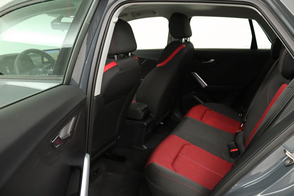 
Audi Q2 35 TFSI epic Automaat (PANORAMADAK, NAVI, CRUISE CONTROL, PARKEERSENSOREN, CLIMATE CONTROL, NL-AUTO, GOED ONDERHOUDEN) vol									