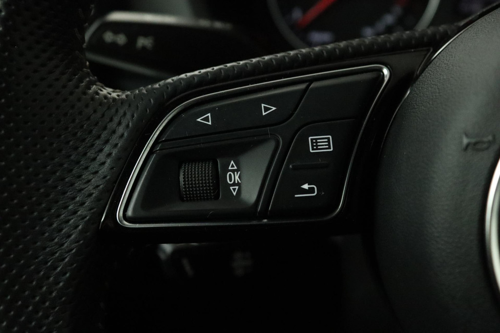 
Audi Q2 35 TFSI S Edition Automaat (PANORAMADAK, NAVIGATIE, PDC, STOELVERWARMING, CRUISE, CLIMATE, NL-AUTO, GOED ONDERHOUDEN) vol									