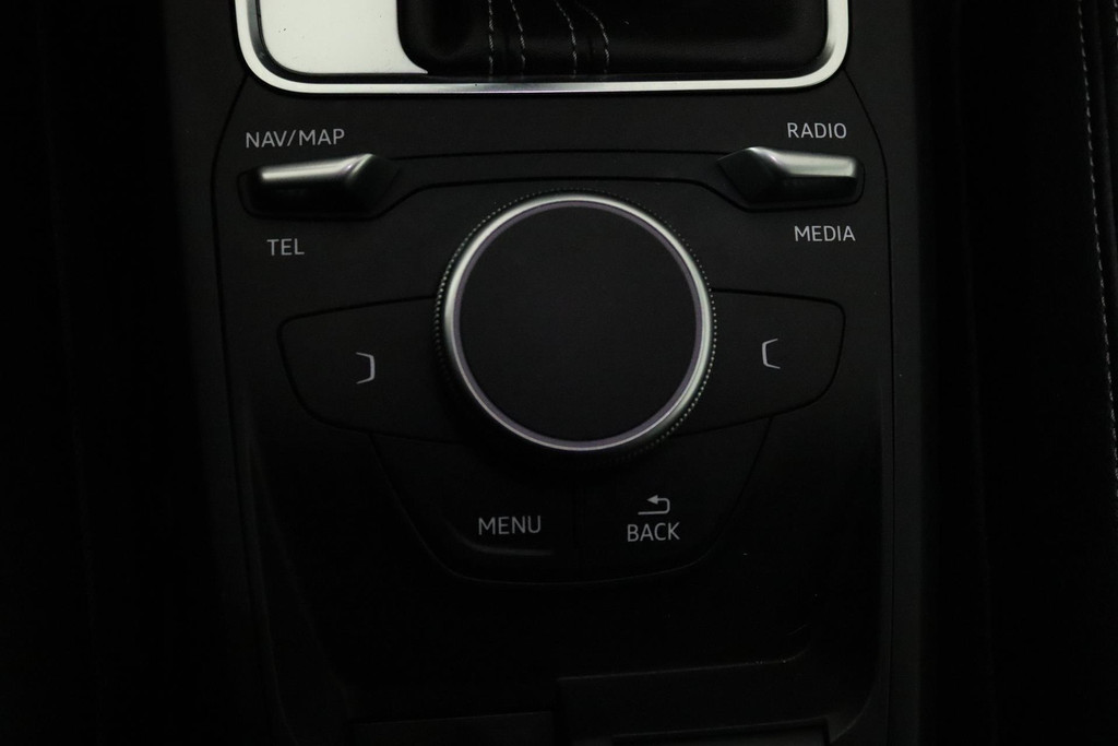 
Audi Q2 35 TFSI S Edition Automaat (PANORAMADAK, NAVIGATIE, PDC, STOELVERWARMING, CRUISE, CLIMATE, NL-AUTO, GOED ONDERHOUDEN) vol									