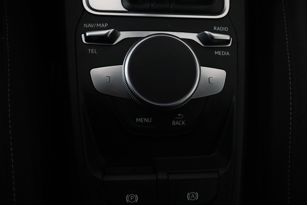 
Audi Q2 30 TFSI Sport Pro Line Automaat (VIRTUAL, NAVIGATIE, CAMERA, PDC, CRUISE, CLIMATE CONTROL, NL-AUTO, GOED ONDERHOUDEN) vol									