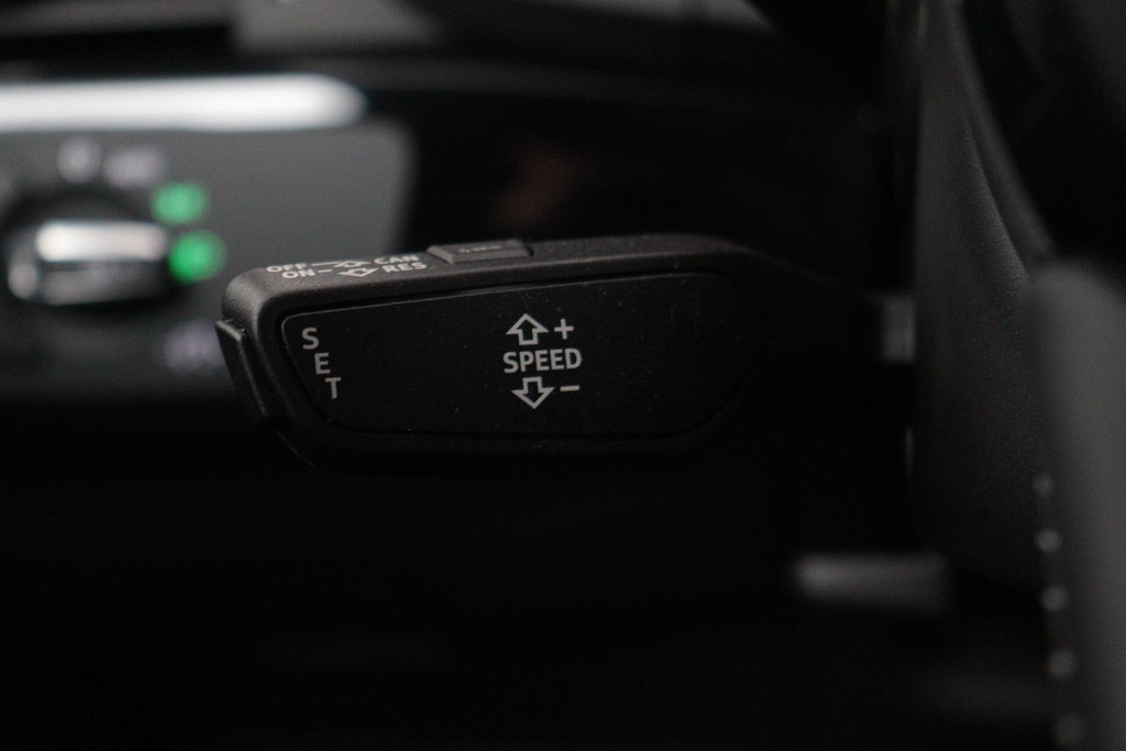 
Audi A4 Avant 35 TFSI S-line edition (NAVIGATIE, SPORTSTOELEN, LED, CLIMA, 1e EIGENAAR, GOED ONDERHOUDEN) vol									