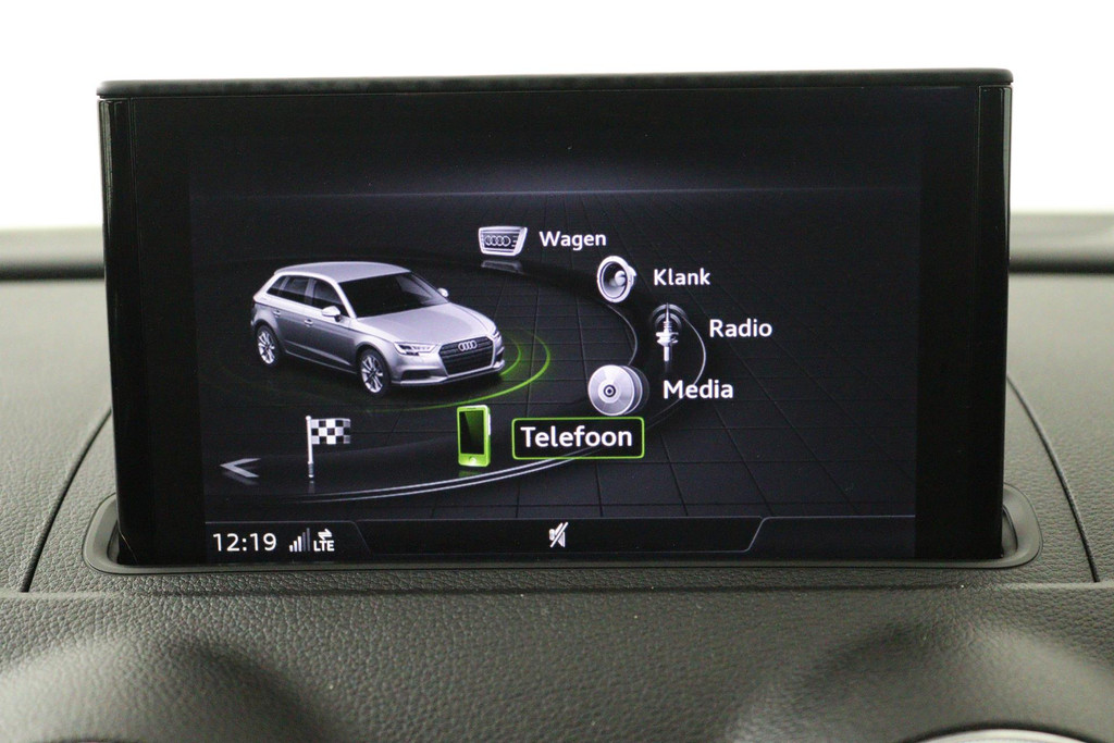 
Audi A3 Sportback 35 TFSI CoD Advance (CRUISE CONTROL, NAVIGATIE, BLUETOOTH, PARKEERSENSOREN, NL-AUTO, GOED ONDERHOUDEN) vol									