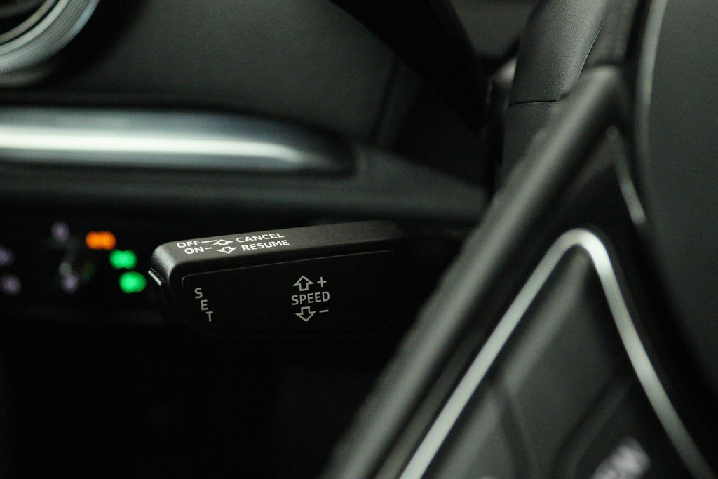 
Audi A3 Sportback 35 TFSI CoD Advance (CRUISE CONTROL, NAVIGATIE, BLUETOOTH, PARKEERSENSOREN, NL-AUTO, GOED ONDERHOUDEN) vol									