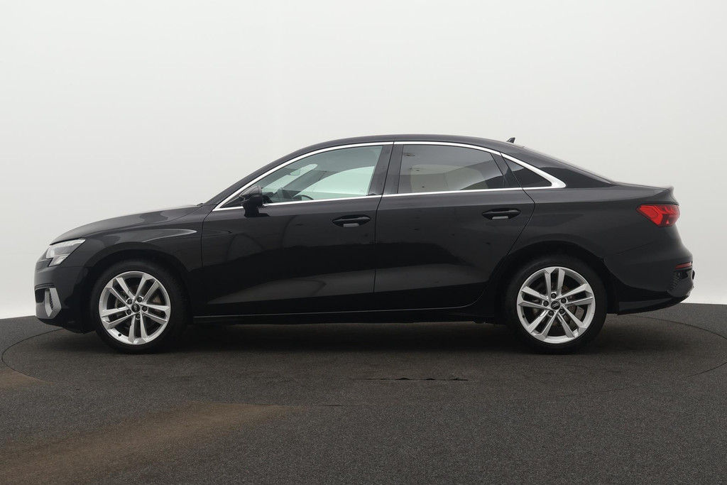 
Audi A3 Limousine 30 TFSI Advanced edition(NL-auto, 1e Eig, Dealer OnderH, Digitale Dash, Carplay, Trekhaak, Addapt Cruise, Etc) vol									