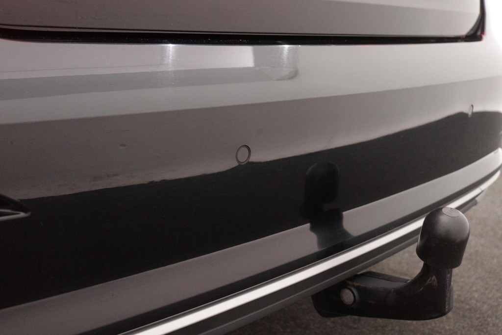 
Audi A3 Limousine 30 TFSI Advanced edition(NL-auto, 1e Eig, Dealer OnderH, Digitale Dash, Carplay, Trekhaak, Addapt Cruise, Etc) vol									