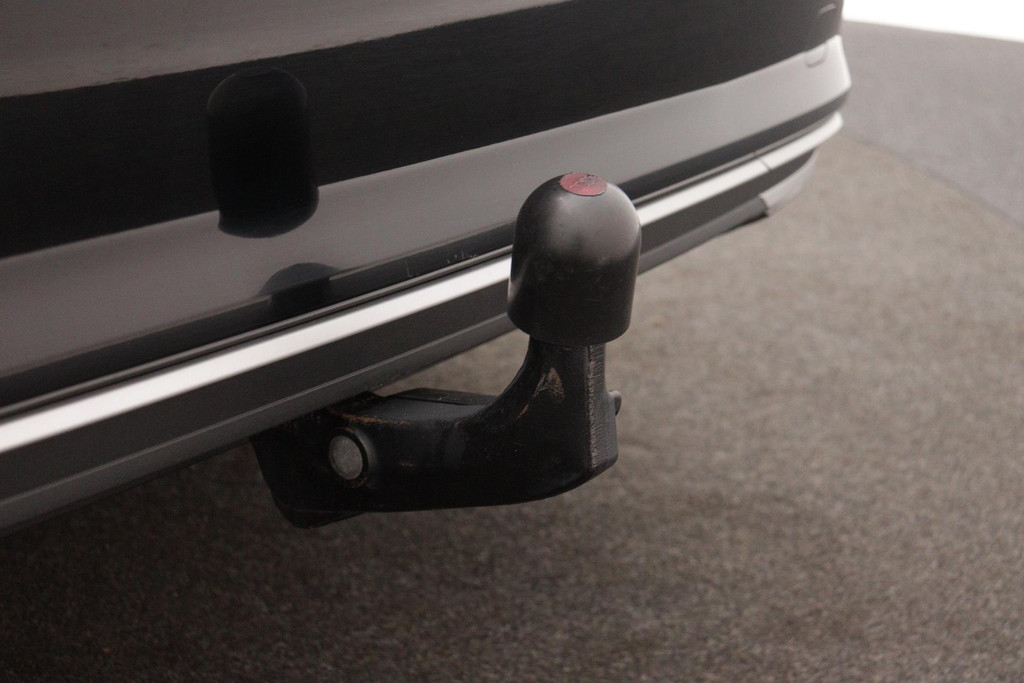 
Audi A3 Limousine 30 TFSI Advanced edition(NL-auto, 1e Eig, Dealer OnderH, Digitale Dash, Carplay, Trekhaak, Addapt Cruise, Etc) vol									