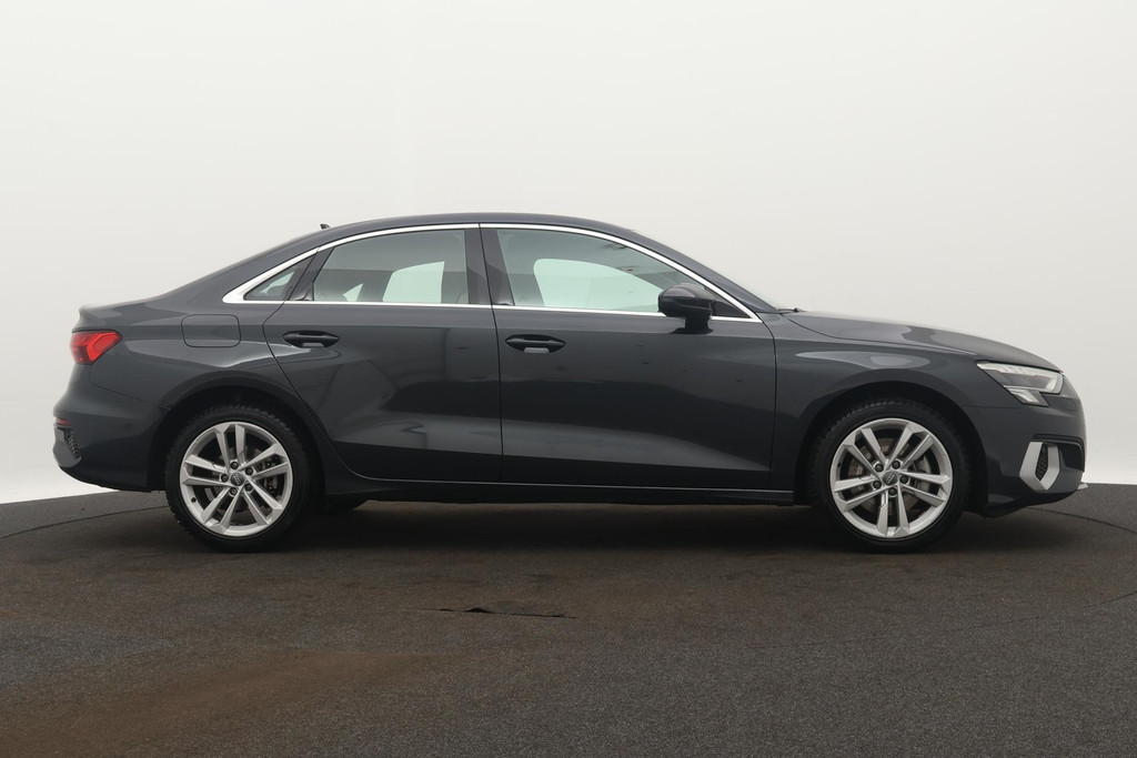 
Audi A3 Limousine 35 TFSI Business edition Automaat (NAVIGATIE, LED, CARPLAY, VIRTUAL COCKPIT, 1e EIGENAAR, GOED ONDERHOUDEN) vol									