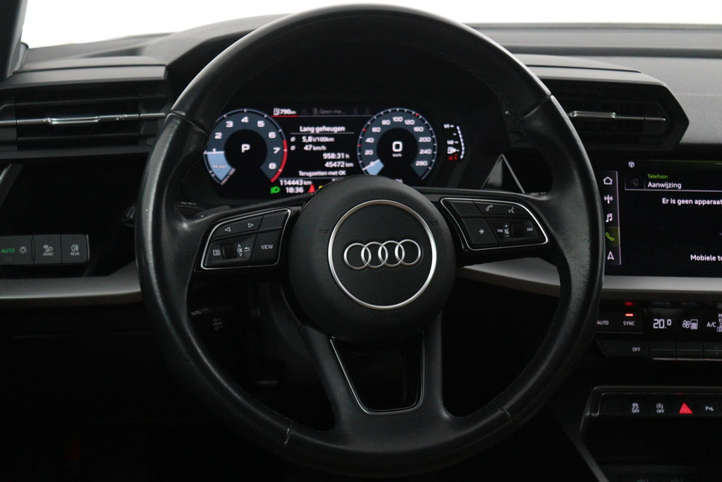 
Audi A3 Limousine 30 TFSI Business edition Automaat (VIRTUAL, CAMERA, PDC, NAVIGATIE, CRUISE, LANE, NL-AUTO, GOED ONDERHOUDEN) vol									