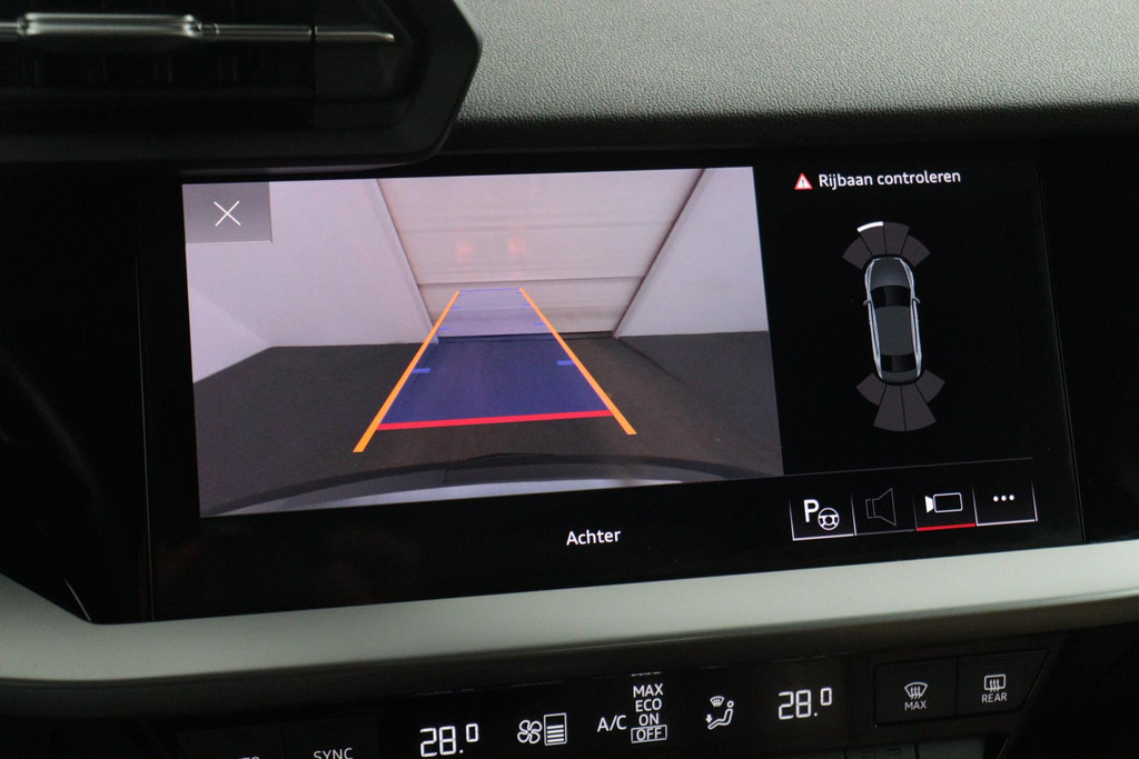 
Audi A3 Limousine 30 TFSI Business edition Automaat (VIRTUAL, CAMERA, PDC, NAVIGATIE, CRUISE, LANE, NL-AUTO, GOED ONDERHOUDEN) vol									