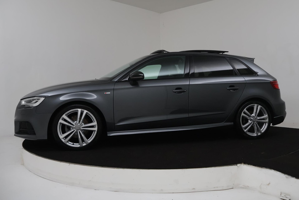 
Audi A3 Sportback 35 TFSI CoD Sport S Line Edition Automaat (PANORAMADAK, NAVIGATIE, PDC, CRUISE, NL-AUTO, GOED ONDERHOUDEN) vol									