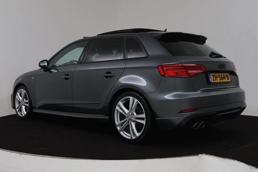 
Audi A3 Sportback 35 TFSI CoD Sport S Line Edition Automaat (PANORAMADAK, NAVIGATIE, PDC, CRUISE, NL-AUTO, GOED ONDERHOUDEN) vol									
