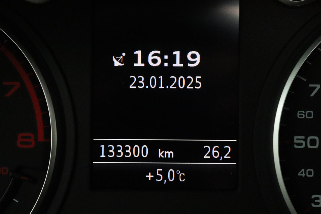 
Audi A3 Sportback 35 TFSI CoD Sport S Line Edition Automaat (PANORAMADAK, NAVIGATIE, PDC, CRUISE, NL-AUTO, GOED ONDERHOUDEN) vol									