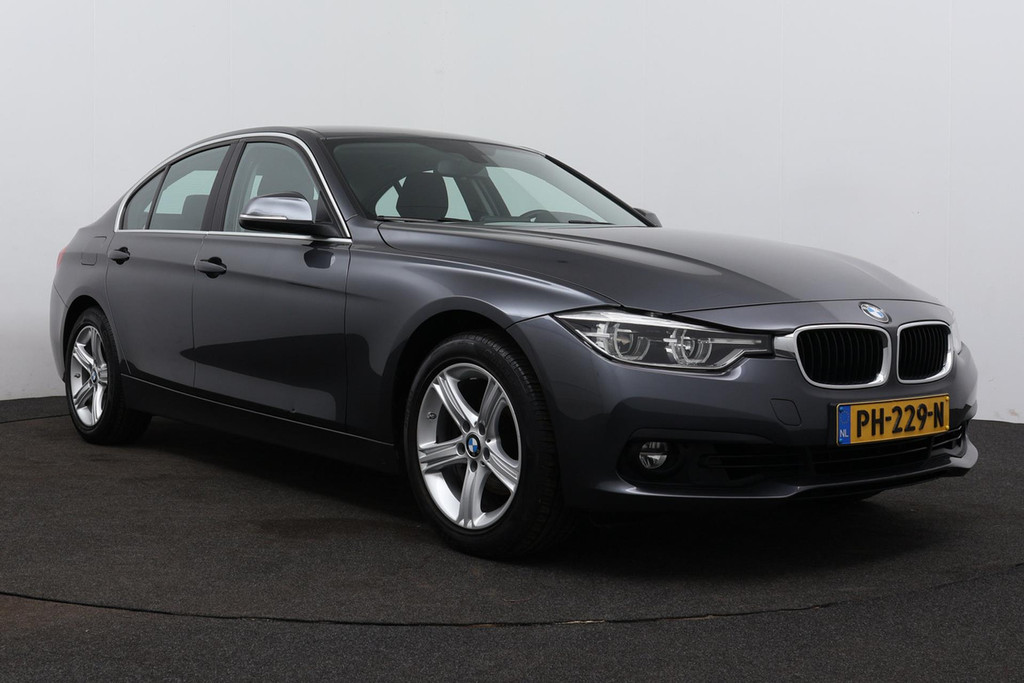 
BMW 3-serie 320i Corporate Lease Executive(NL-auto, Dealer OnderH, Navi, Parkeersensoren, Sportstoelen, Climate Con, Etc) vol									