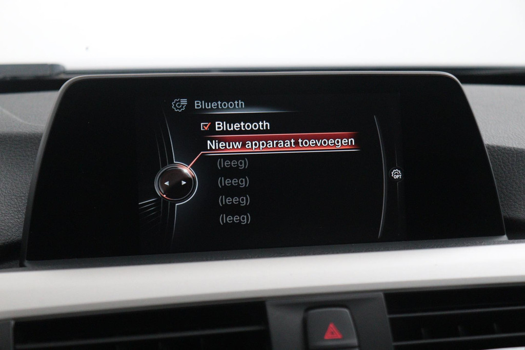 
BMW 3-serie 320i Corporate Lease Executive(NL-auto, Dealer OnderH, Navi, Parkeersensoren, Sportstoelen, Climate Con, Etc) vol									