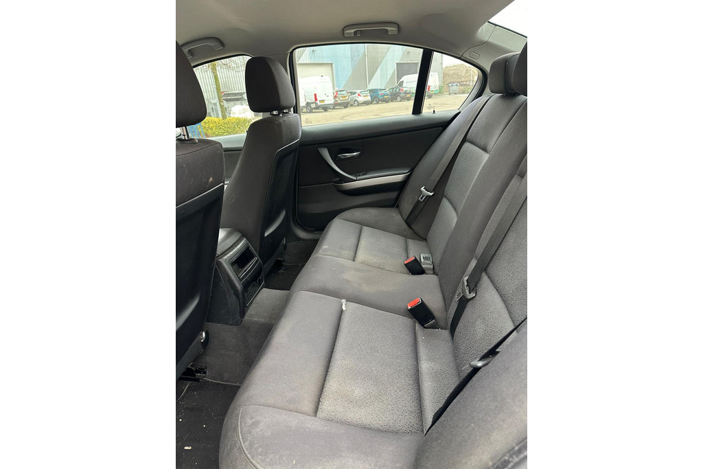 
BMW 3-serie 320d Automaat YOUNGTIMER INRUILKOOPJE! vol									