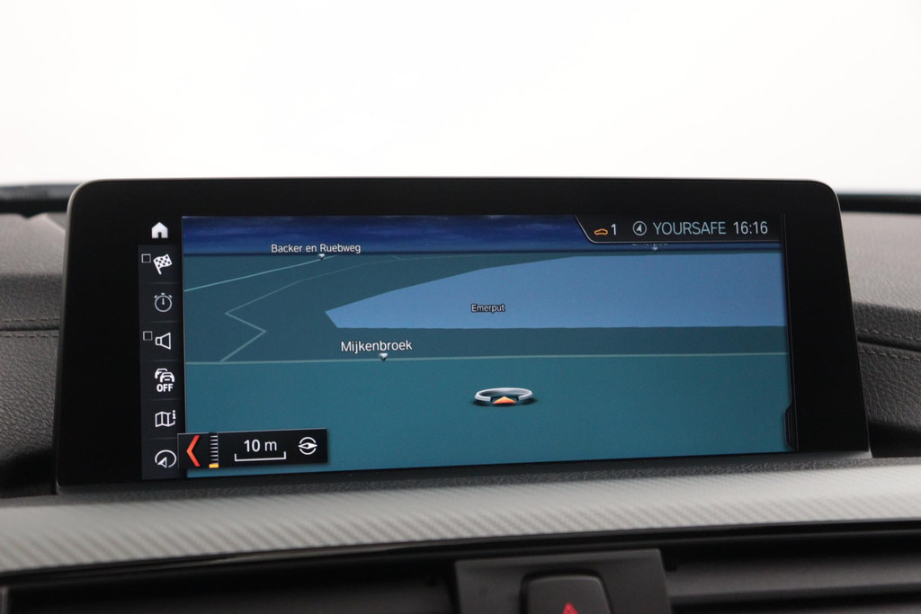 
BMW 3 Serie Touring 318i M Sport Corporate Lease Automaat (PANODAK, CAMERA, NAVIGATIE, STOELV, PDC, NL-AUTO, DEALER ONDERHOUDEN) vol									