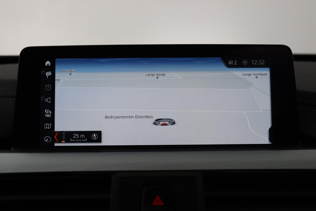 
BMW 3 Serie Touring 320i Edition M Sport Shadow High Executive (PANORAMADAK, NAVIGATIE, VIRTUAL, STOELV, LEDER, CRUISE, NL-AUTO) vol									