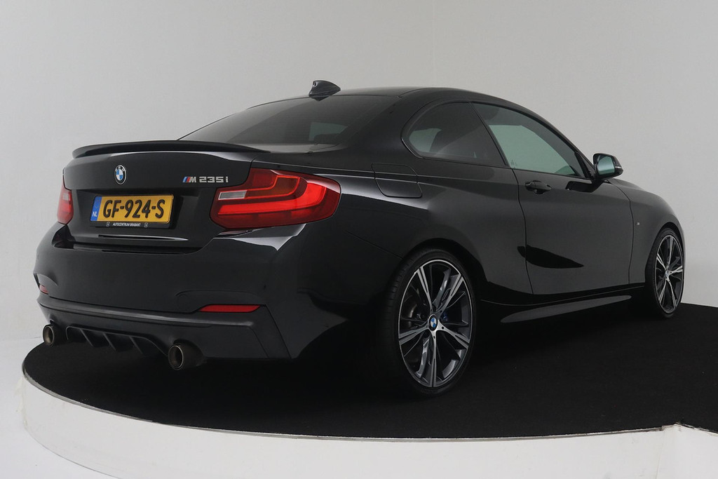 
BMW 235 M235i High Executive (NL-AUTO, AUTOMAAT, NAVIGATIE-PROFESSIONAL, STOELVERWARMING) vol									