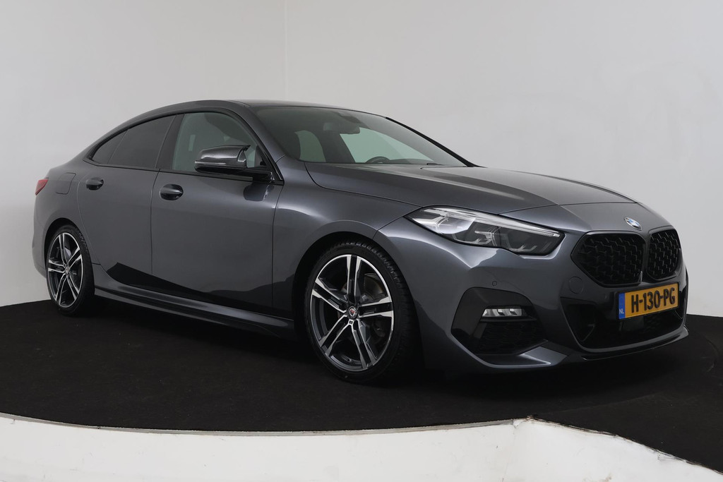 
BMW 2 Serie Gran Coupé 218i Executive Edition (PARKEERSENSOREN, CRUISE CONTROL, NAVIGATIE, NL-AUTO, DEALER ONDERHOUDEN) vol									