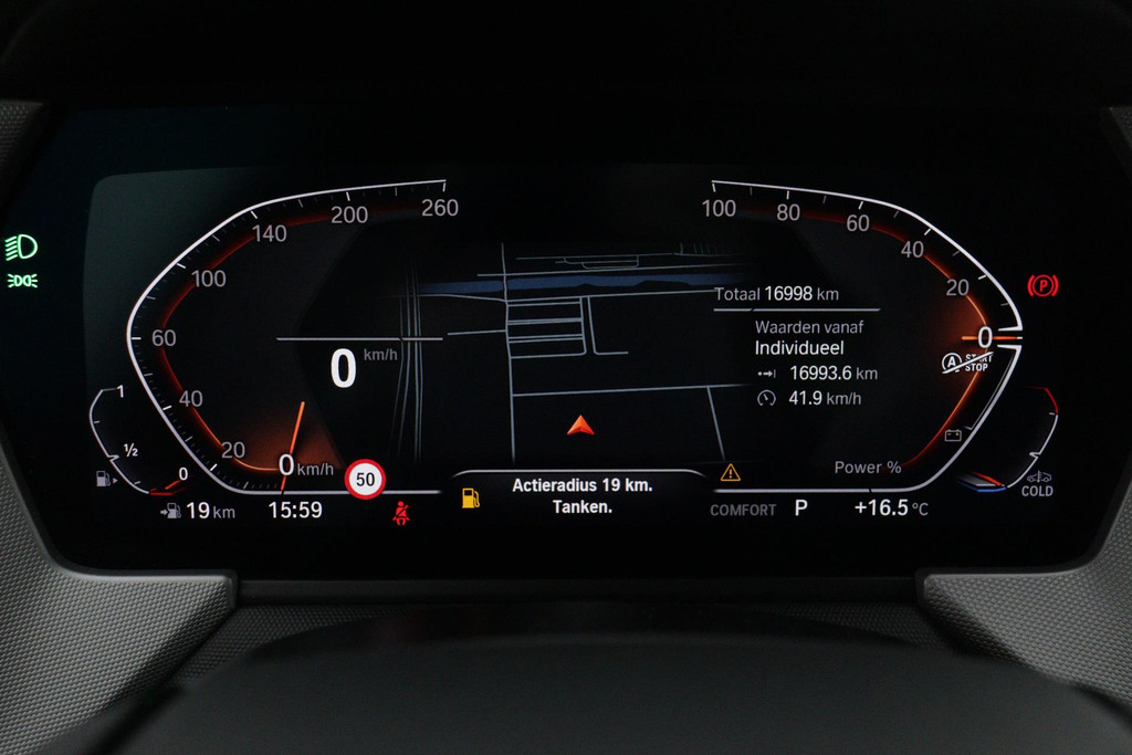 
BMW 1-serie 116i Business Edition Plus(Fabrieksgarantie, Carplay, StoelV, Parkeersensoren, Cruise Con, Etc) vol									