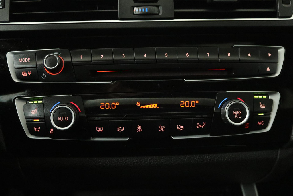 
BMW 1-serie 118i Corporate Lease M Sport (PANORAMADAK, PARKEERSENSOREN, CRUISE CONTROL, STOELVERARMING, NL-AUTO) vol									