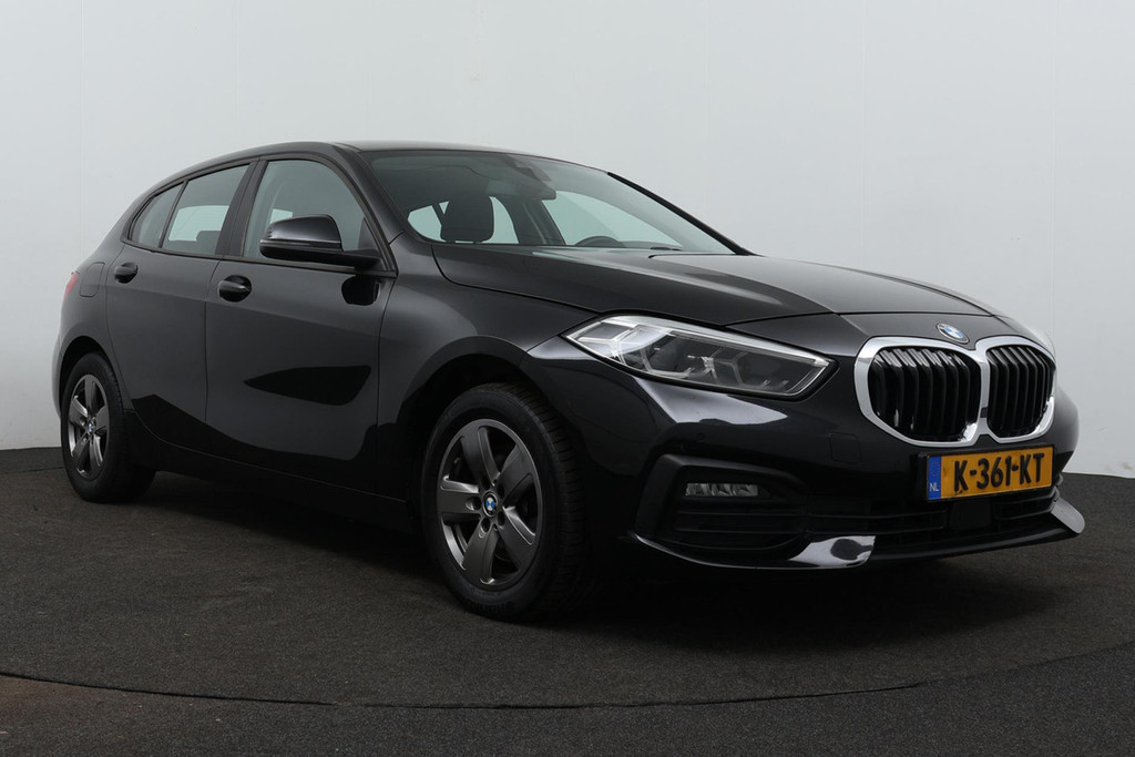 
BMW 1-serie 118i Executive Edition (1e Eig, NL-auto, Dealer onderH Carplay/ Android, Navi-groot, PDC V+A, Cruise Control, Etc) vol									
