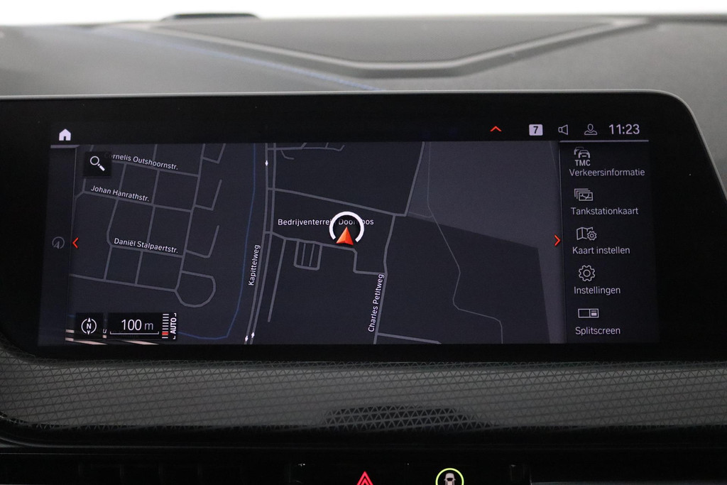 
BMW 1-serie 118i Executive Edition Automaat (virtual, adaptive, sfeer, camera, navigatie, nl-auto, dealer onderhouden) vol									