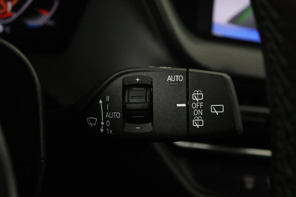 
BMW 1-serie 118i Executive Edition Automaat (virtual, adaptive, sfeer, camera, navigatie, nl-auto, dealer onderhouden) vol									