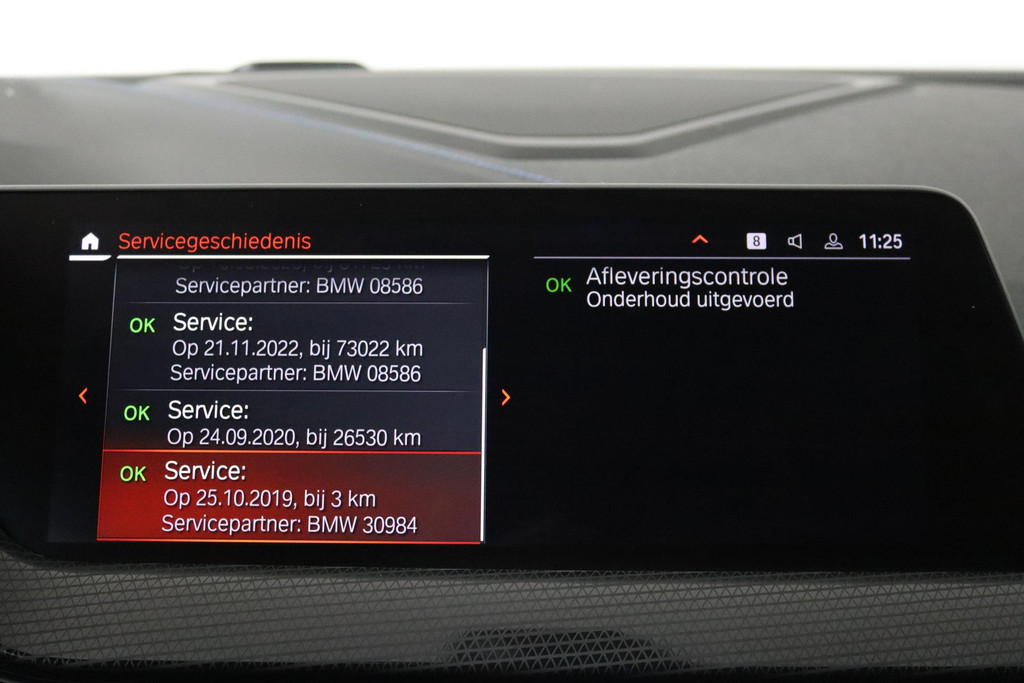 
BMW 1-serie 118i Executive Edition Automaat (virtual, adaptive, sfeer, camera, navigatie, nl-auto, dealer onderhouden) vol									