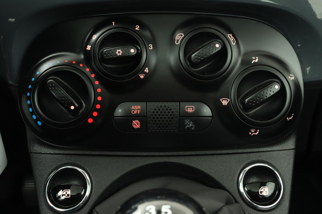 
Fiat 500 0.9 TwinAir Turbo Lounge (NL-auto,1e Eig, Zeer Goed OnderH, Panorama, Navi, Airco, Cruise Con, Etc) vol									