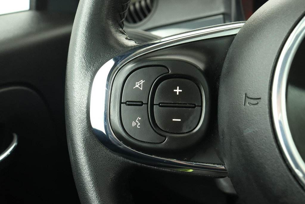 
Fiat 500 0.9 TwinAir Turbo Lounge (NL-auto,1e Eig, Zeer Goed OnderH, Panorama, Navi, Airco, Cruise Con, Etc) vol									