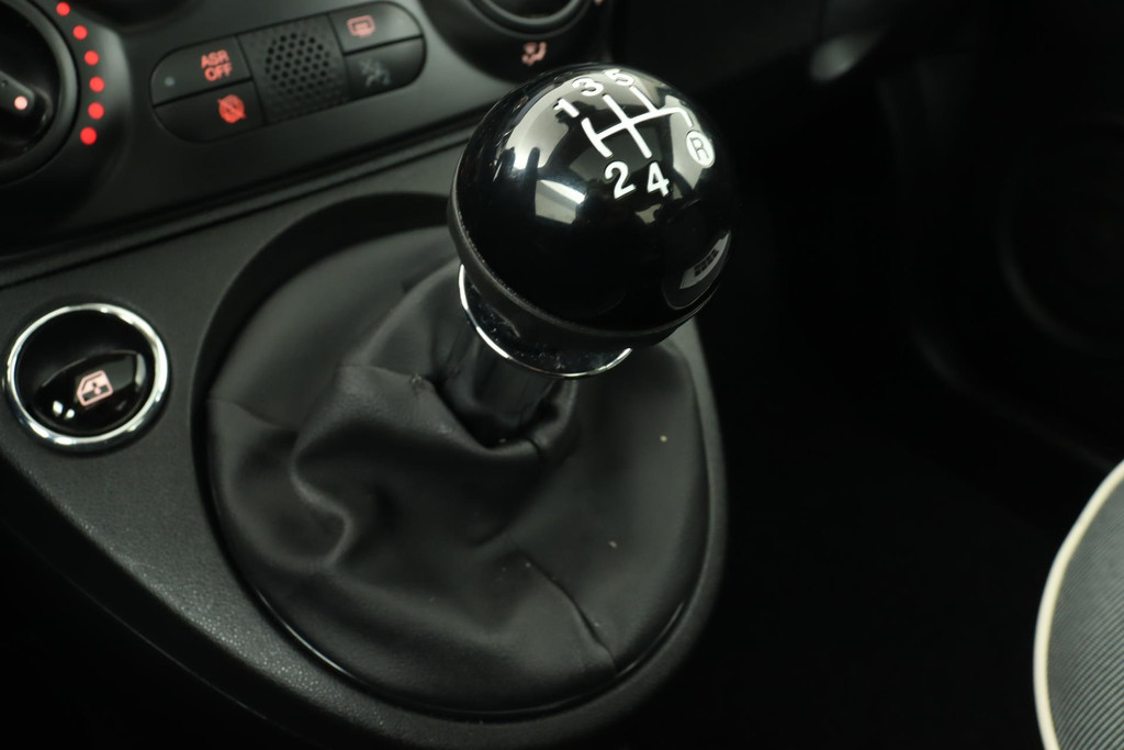 
Fiat 500 0.9 TwinAir Turbo Lounge (NL-auto,1e Eig, Zeer Goed OnderH, Panorama, Navi, Airco, Cruise Con, Etc) vol									