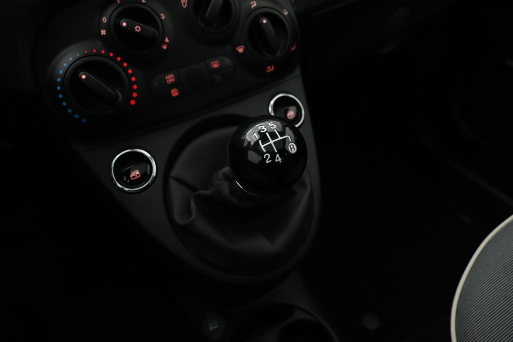 
Fiat 500 0.9 TwinAir Turbo Lounge (NL-auto,1e Eig, Zeer Goed OnderH, Panorama, Navi, Airco, Cruise Con, Etc) vol									