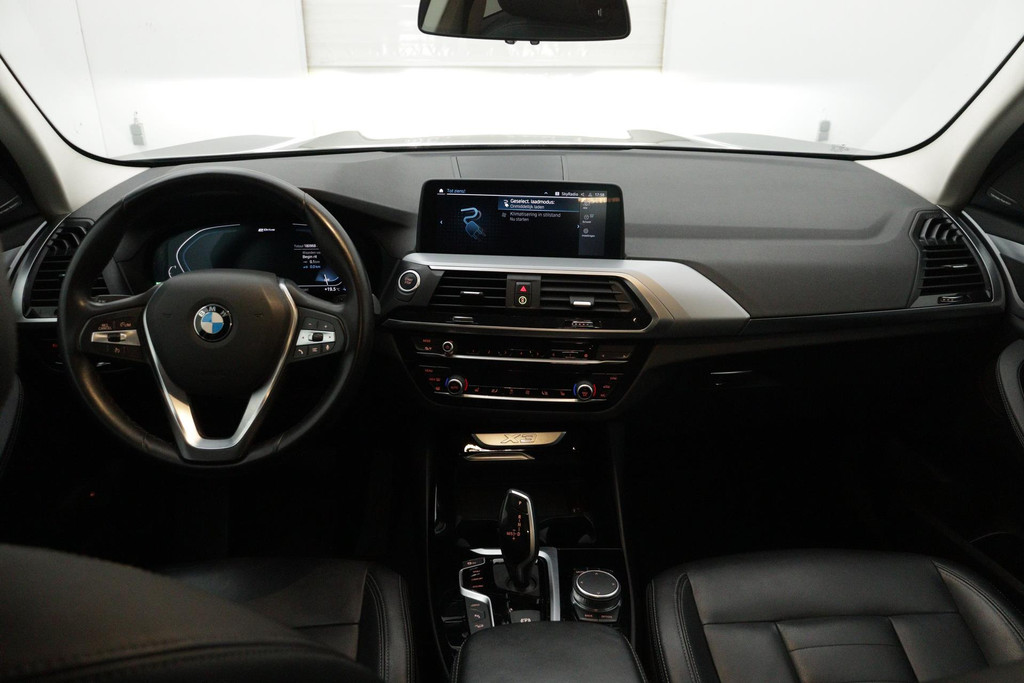 
BMW X3 XDrive30e High Executive(NL-auto, 1e Eig, Dealer onderH, Carplay/ Android, Harman/Kardon, Parkeersensoren V+A, Etc) vol									