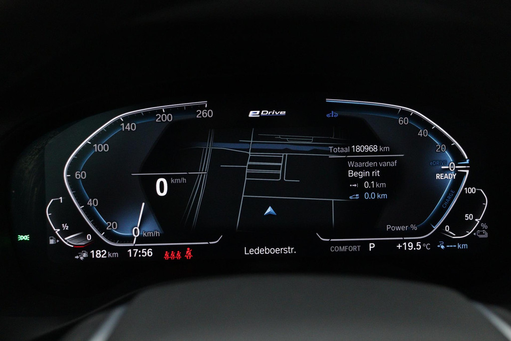 
BMW X3 XDrive30e High Executive(NL-auto, 1e Eig, Dealer onderH, Carplay/ Android, Harman/Kardon, Parkeersensoren V+A, Etc) vol									