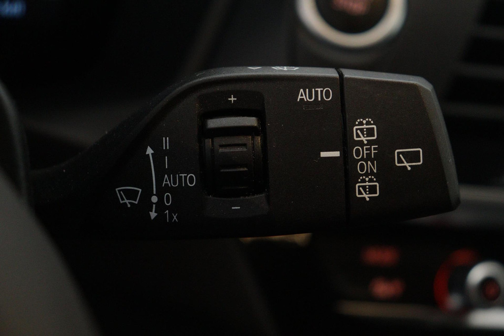 
BMW X3 XDrive30e High Executive(NL-auto, 1e Eig, Dealer onderH, Carplay/ Android, Harman/Kardon, Parkeersensoren V+A, Etc) vol									