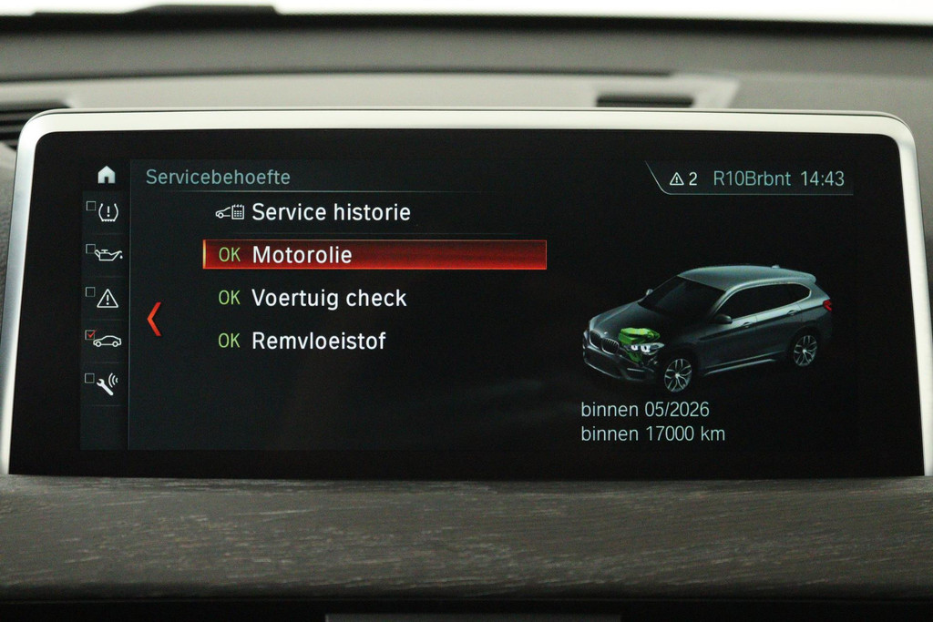 
BMW X1 SDrive20i High Executive (PARKEERSENSOREN, PANORAMADAK, CAMERA, HEAD-UP, STOELVERWARMING, LEER, DEALER ONDERHOUDEN) vol									