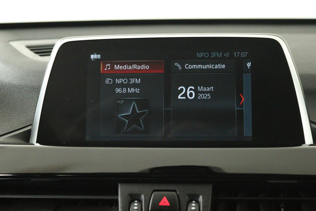 
BMW X1 SDrive18i High Executive (PARKEERSENSOREN, CRUISE, NAVI, STOELVERWARMING, AUTOMAAT, NL-AUTO, DEALER ONDERHOUDEN) vol									