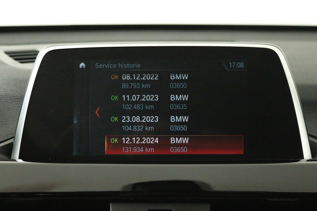 
BMW X1 SDrive18i High Executive (PARKEERSENSOREN, CRUISE, NAVI, STOELVERWARMING, AUTOMAAT, NL-AUTO, DEALER ONDERHOUDEN) vol									