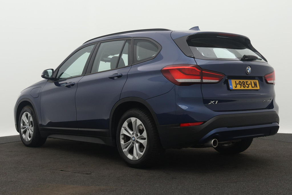 
BMW X1 XDrive25e eDrive Edition(NL-auto, 1e Eig, Dealer OnderH, Carplay, Head-up, StoelV, Navi Pro, PDC V+A, Leder, Etc) vol									