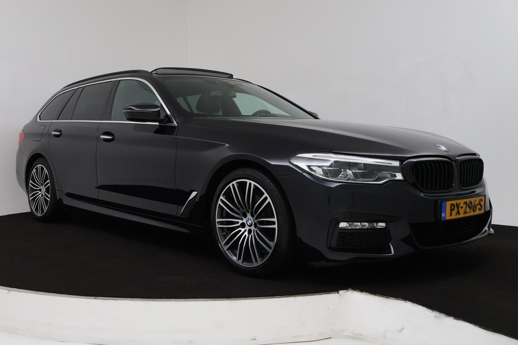 
BMW 5 Serie Touring 520i High Executive (PANORAMADAK, STOELVERWARMING, LEER, NAVI, CRUISE, ELEKTR STOEL, DEALER ONDERHOUDEN) vol									