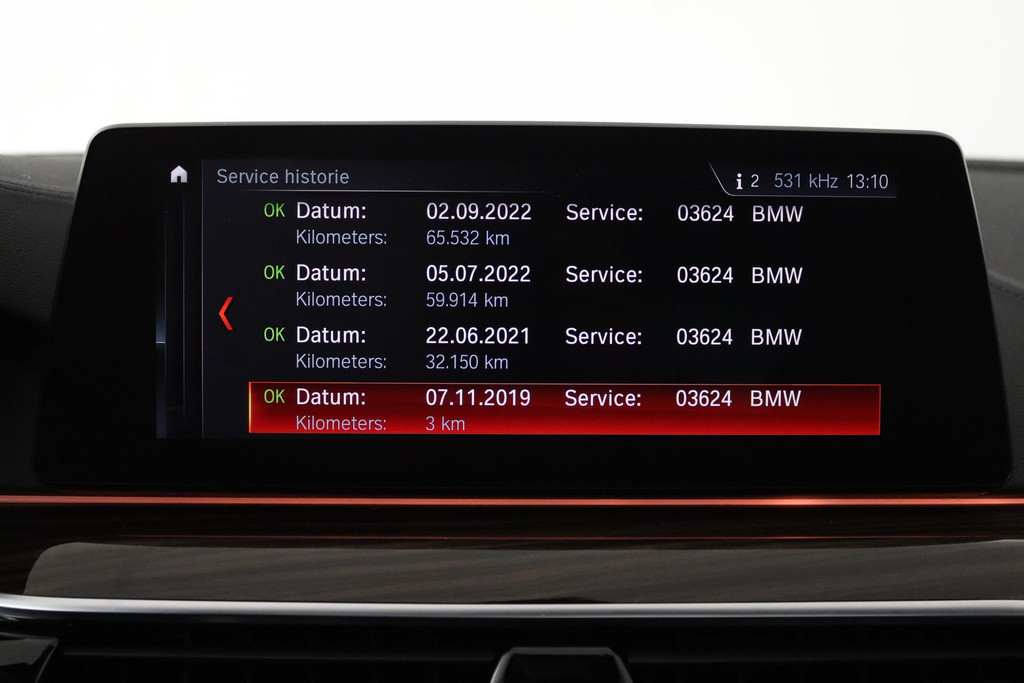 
BMW 5 Serie 520i High Executive Edition (PANORAMADAK, SFEERVERLICHTING, STOELVERWARMING, COMFORTZETELS, DEALER ONDERHOUDEN) vol									