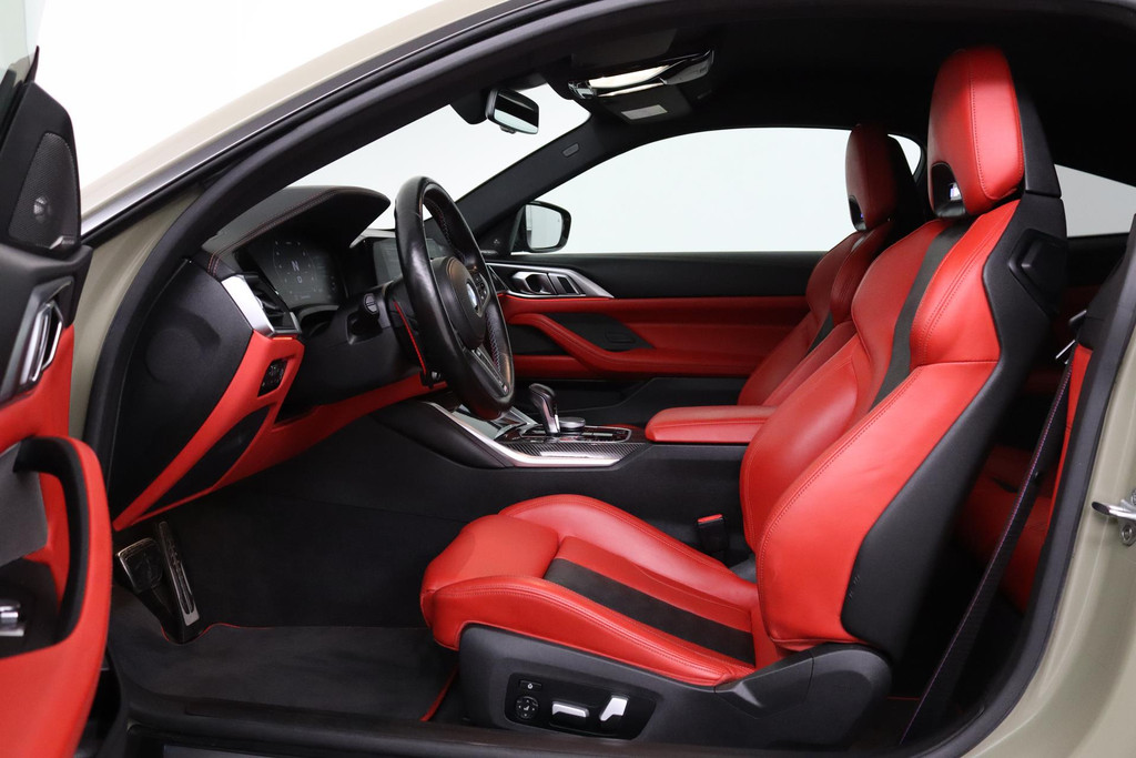 
BMW 4 Serie Coupé M4 Competition (NL-auto, 1e Eig, Dealer Onderhouden, Akrapovic Uitlaat, Alarm Klasse 5, VOL!!!) vol									