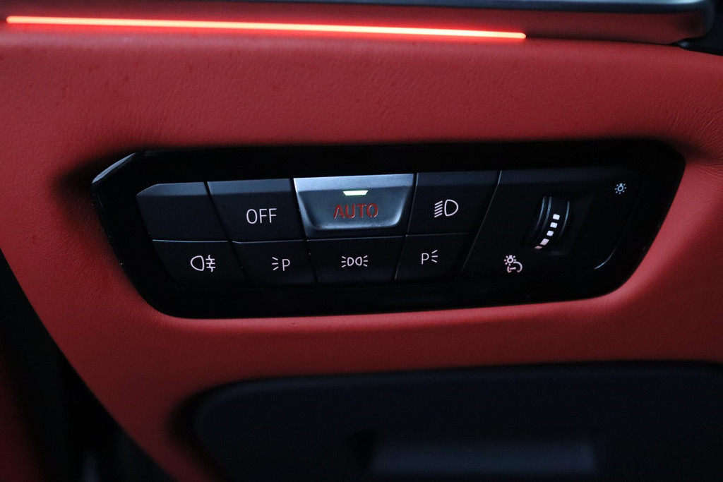 
BMW 4 Serie Coupé M4 Competition (NL-auto, 1e Eig, Dealer Onderhouden, Akrapovic Uitlaat, Alarm Klasse 5, VOL!!!) vol									