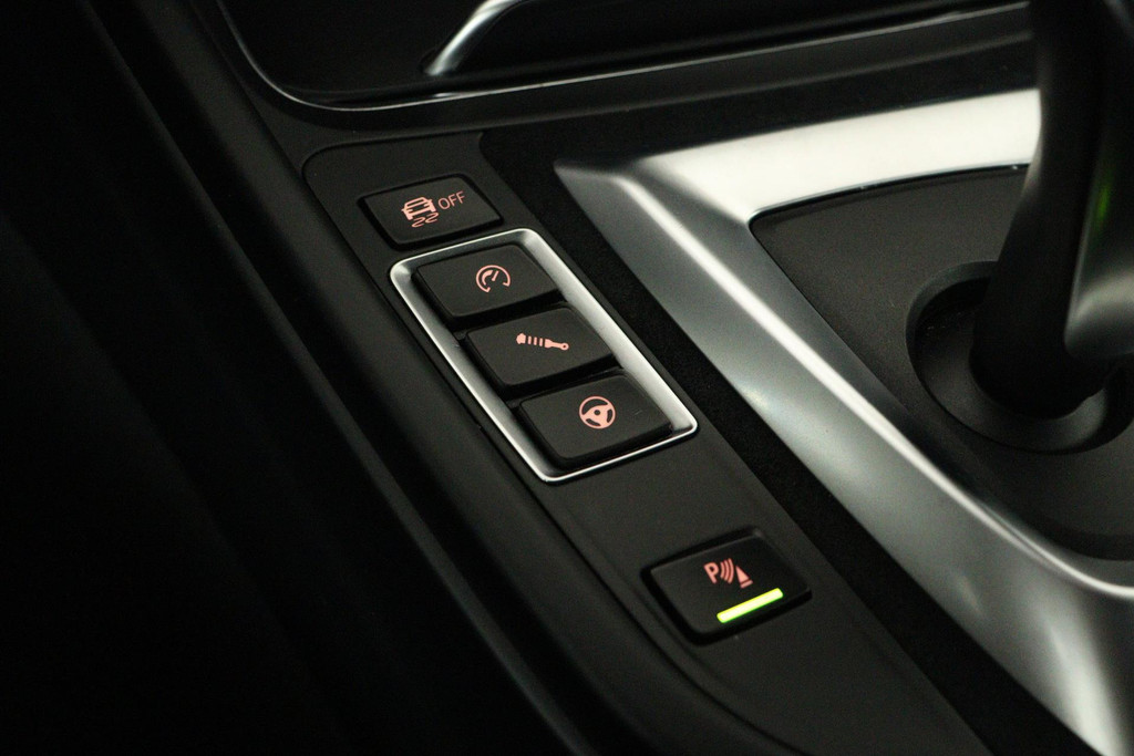 
BMW 4 Serie Coupé M4 CS (Orgineel Nederlands geleverd!!!, FULL OPTION, Dealer ondH, Recent groot onderhoud) vol									